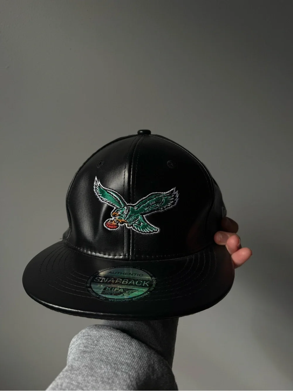 Philadelphia Eagles Birds Throwback Kipa Black Faux Leather Snapback Hat Unisex
